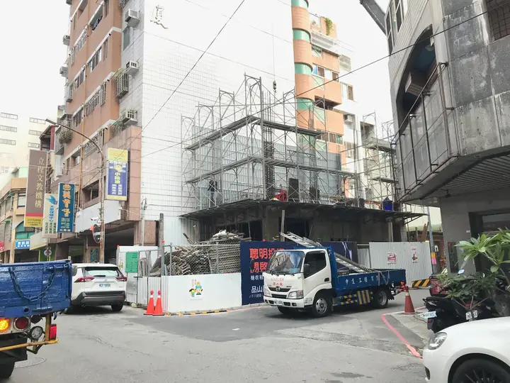 外牆鷹架組立