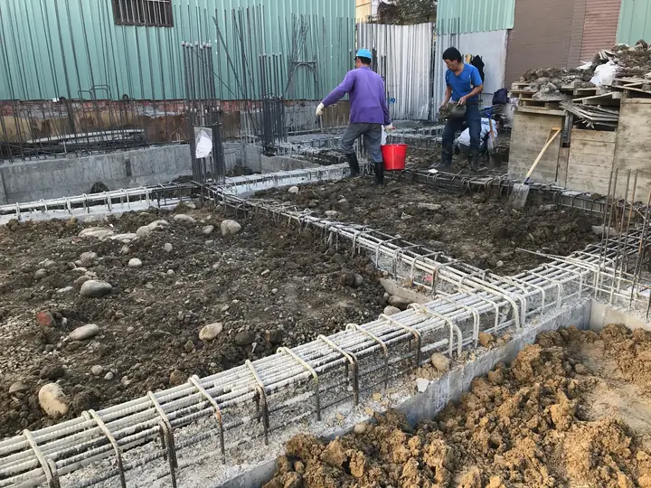 土方回填增加基礎重量