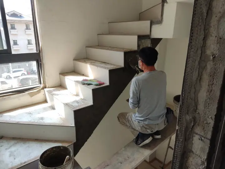 樓梯泥作粉光