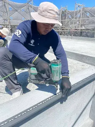 屋頂抗汙導水板施作
