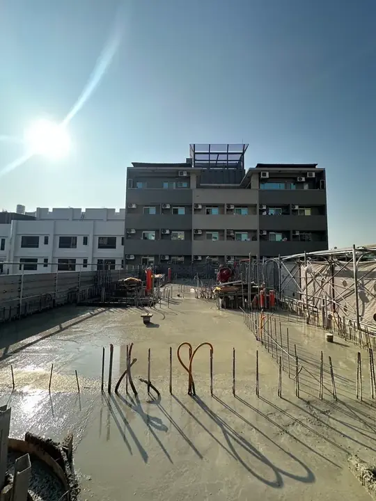 2樓頂版灌漿完成